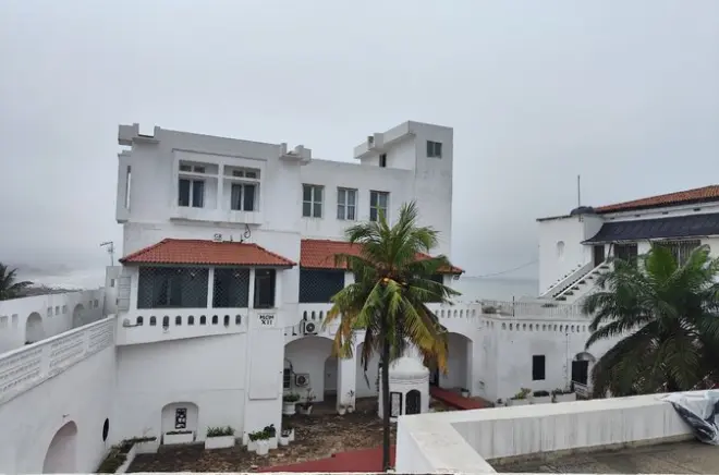 Accra e castello di Osu: Guida privata, 4–5 ore