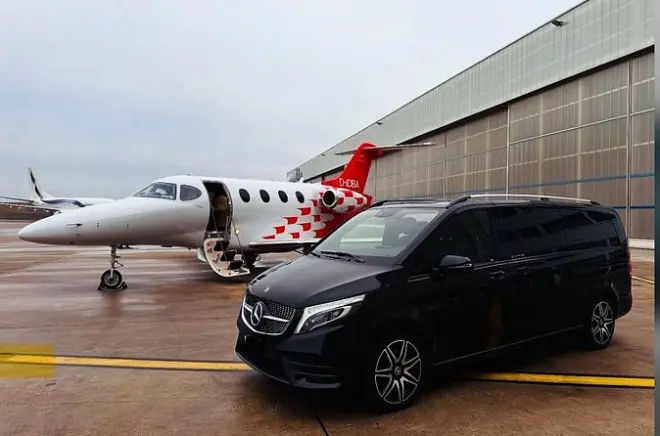 Auto privata dall’aeroporto di Zurigo al centro città
