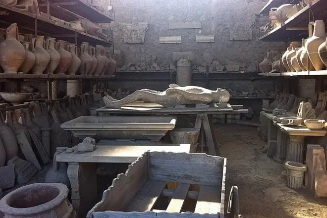Pompeji bei Sonnenuntergang: Geführte Tour ohne Menschenmassen