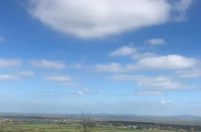 Acantilados de Moher y The Burren desde Ennis: Tour guiado de un día