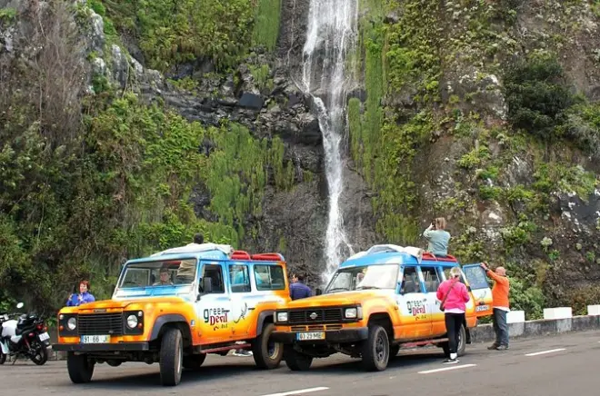 Da Funchal alle piscine vulcaniche di Porto Moniz in 4x4