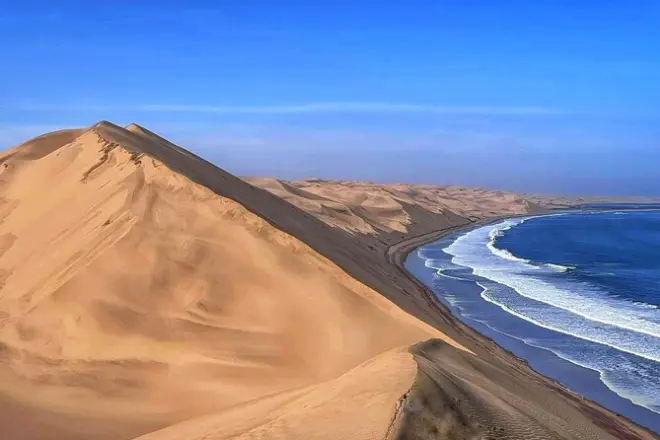 Sandwich Harbour 4x4: Dunas e lagoa saindo de Walvis Bay