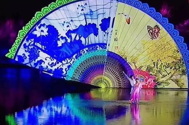 Tour noturno em Hangzhou: Show Impression West Lake com jantar