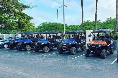 Location de UTV 6 places à Aruba : Conduite tout-terrain