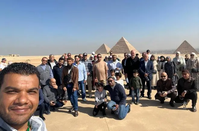 Giza Pyramids & Sphinx tour with Egyptologist guide