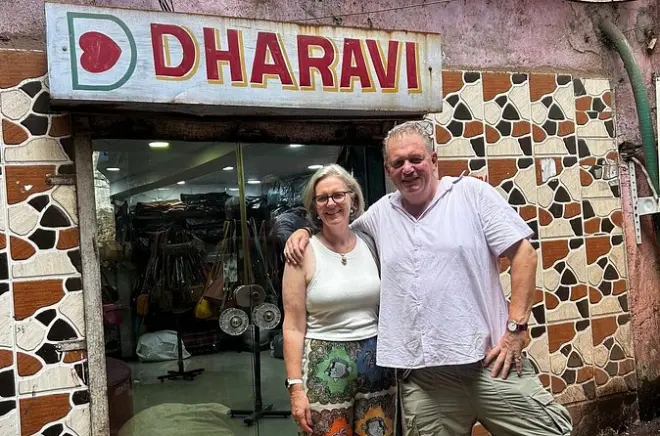 Kleingruppen-Spaziergang durch Mumbais Industrieviertel Dharavi