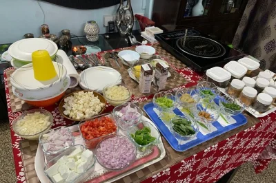 Discover mumbai’s top sights and learn to cook authentic indian dishes in a local home. includes hotel pickup, air-conditioned transport, and expert guide. book now.