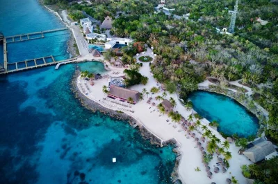Descubre el auténtico cozumel en un tour privado en jeep con guía local, paradas a tu medida y rutas flexibles. incluye traslado, agua embotellada y entrada al santuario maya.