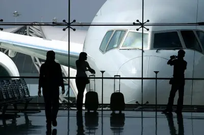 Golden Circle saindo de Keflavik: Traslado privado e guia