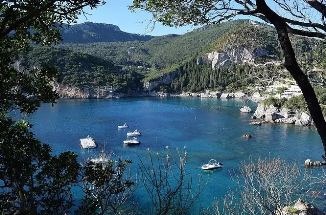Corfou nord : Journée privée à Paleokastritsa et Lakones