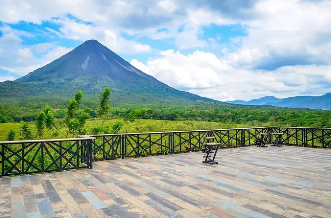 Arenal Vulkan & Thermalquellen Tour ab San José