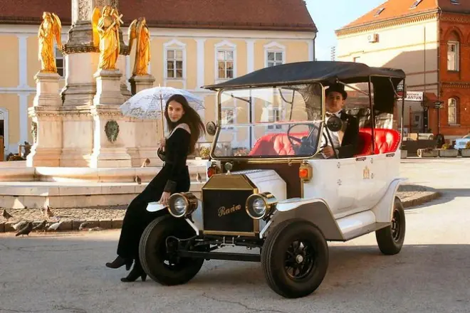 Tour di Zagabria in Ford T elettrica: 75 minuti
