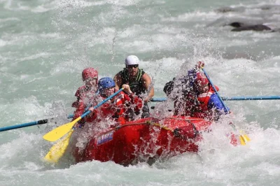Feel the rush of jasper’s sunwapta river on a class iii whitewater rafting tour, with expert guides, all gear included, and return transfers from downtown.