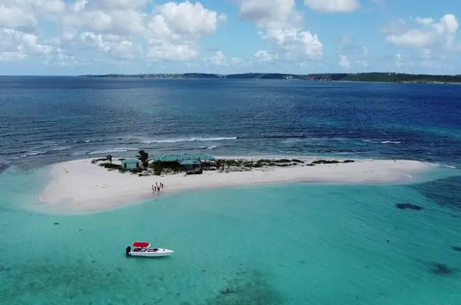 Bateau privé rapide à Anguilla : Créez votre journée sur mesure
