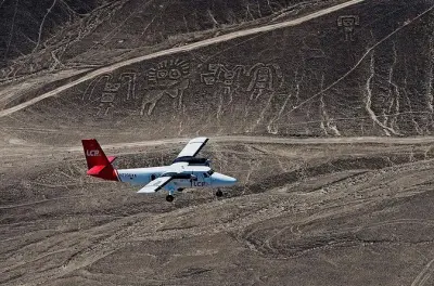 Nazca-Linien Flug ab Nazca: 17 Geoglyphen aus der Luft sehen