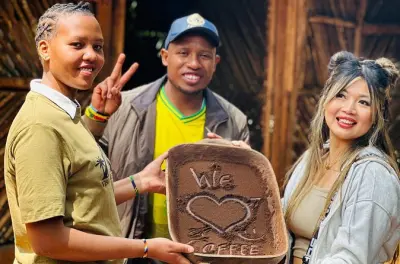 Cachoeira Materuni e fontes termais Chemka saindo de Arusha