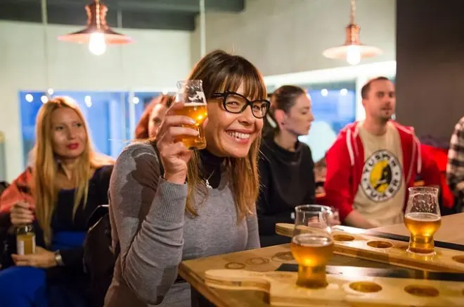 Bucharest Beer and Culture Tour: Craft Bars & Squares