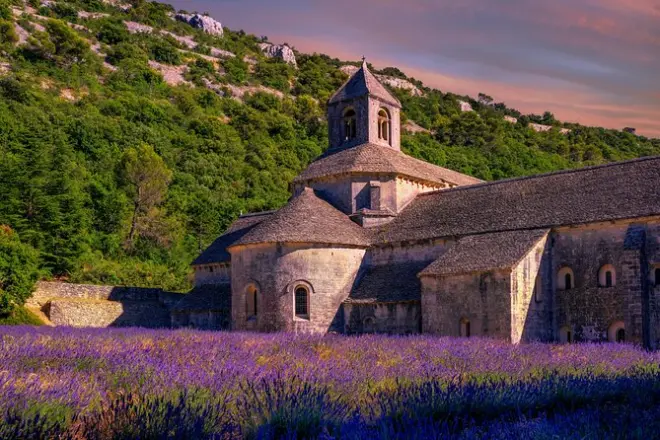 Lavendeltour ab Avignon: Sénanque-Abtei & Gordes