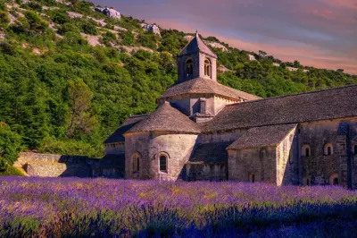 Lavendeltour ab Avignon: Sénanque-Abtei & Gordes