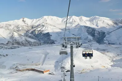 Shahdag ab Baku: Skigebiet und Teppichweberei