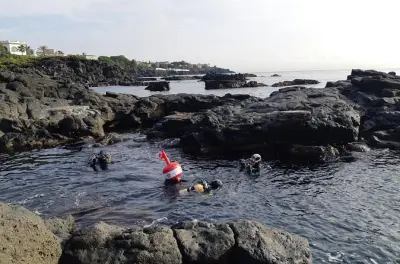 Mergulho em Catania: Introdução PADI com fluxos de lava