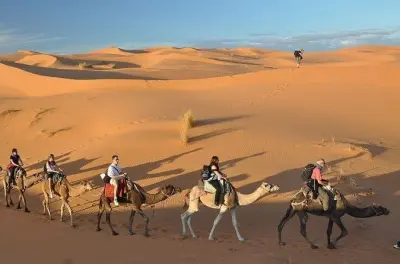 Deserto do Marrocos: Casablanca a Marrakech via Merzouga e Dades