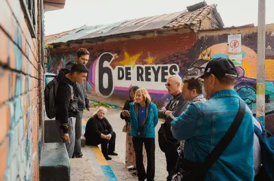 Historia de pandillas en Bogotá: Breaking borders con guías locales
