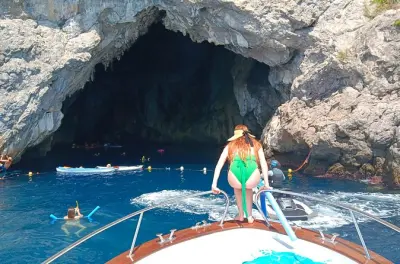 Amalfiküste Bootstour: Smaragdgrotten ab Positano