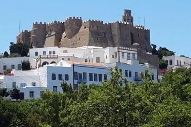 Patmos: Mosteiro e caverna do Apocalipse com guia