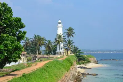 Galle Day Tour from Bentota: Turtle Release & Fort