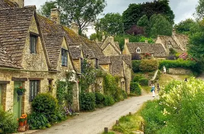 Stratford-upon-Avon y Cotswolds desde Cambridge: Grupo pequeño