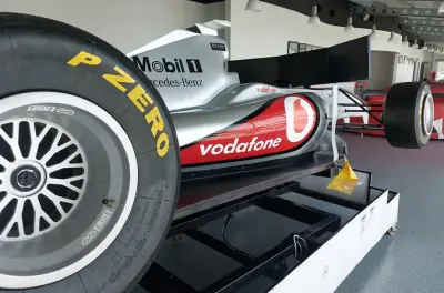 Wüstentour in Bahrain mit 15-minütigem Kart-Rennen und Highlights