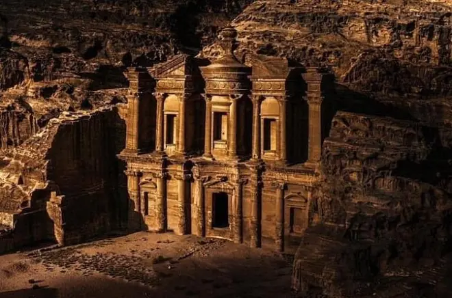 Petra day trip from Amman: Private vehicle and driver