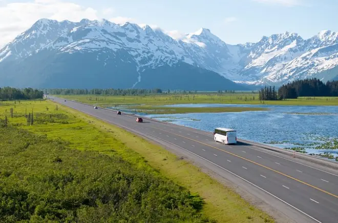 De Anchorage a Seward por la carretera escénica hasta el puerto