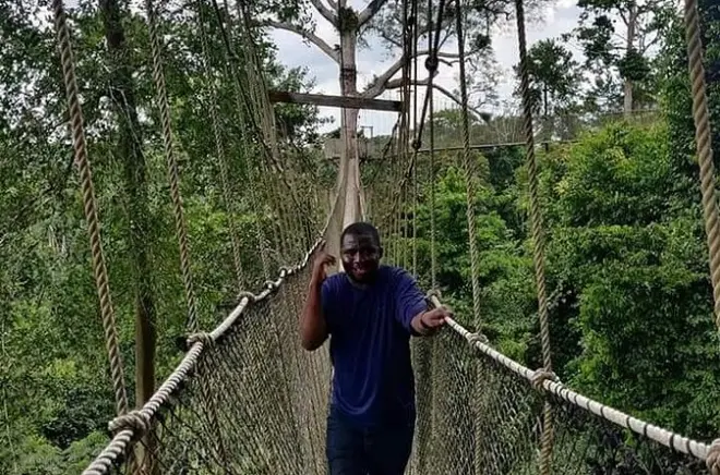 Cape Coast & Kakum Park Private Day Tour: Castles & Canopy Walk