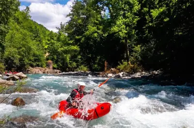 Kayak Tuscany: Lima & Serchio rapids with certified guide