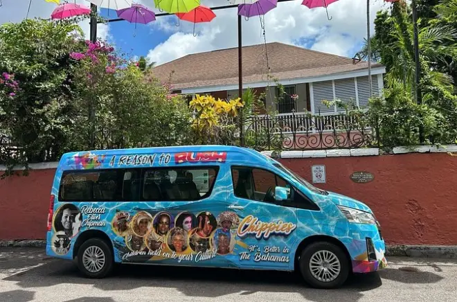Private Airport Transfer Nassau: Bahamian hospitality included