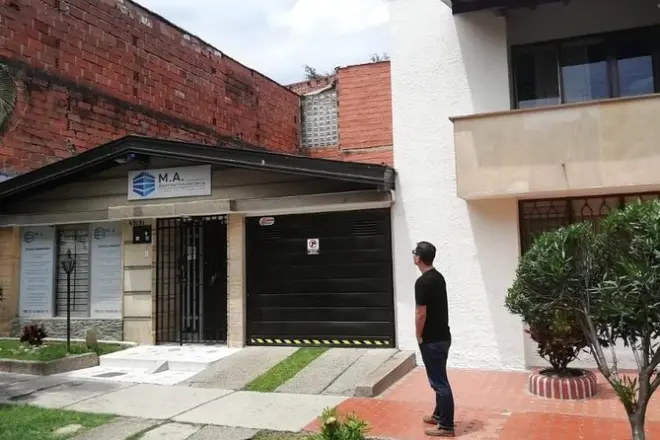 Tour Pablo Escobar en Medellín: Prisión La Catedral y tumbas
