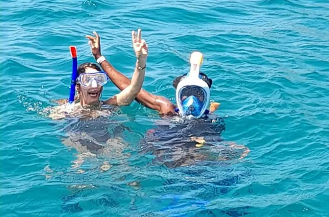 Snorkeling em St Maarten: Veleje e nade com tartarugas