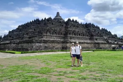 Borobudur Privattour ab Semarang: Zugang zur oberen Ebene