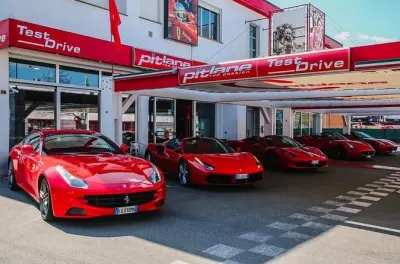 Essai au volant d'une Ferrari 458 Spider à Maranello