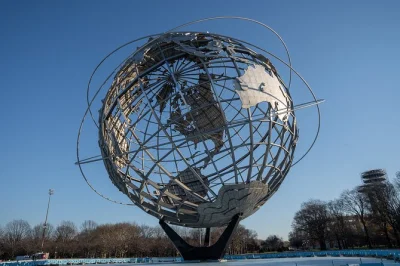 Vivi il vero new york con un tour guidato in spagnolo tra bronx, queens e brooklyn: quartieri autentici, angoli iconici e viste mozzafiato sulla skyline. trasporto privato incluso.