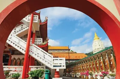 Visite de Penang : Temple aux serpents, Kek Lok Si et Penang Hill