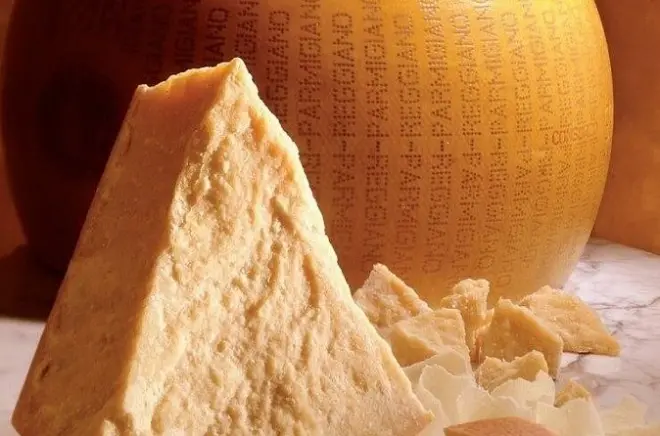 Degustazioni di vino e mercati medievali nel cuore di Bologna