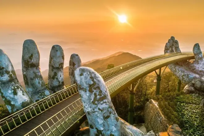 Montanhas de Mármore e Golden Bridge em Ba Na Hills, saindo de Hoi An