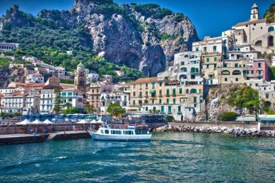 Scopri i vicoli di positano, assapora i dolci al limone di amalfi e goditi le terrazze panoramiche di ravello, con comodo pick-up da napoli o salerno.