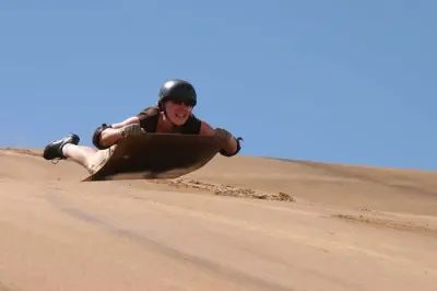 Quadfahren und Sandboarden in Swakopmund: 3 Stunden Dünen-Kombi