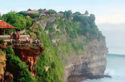 Bali Beach, Kecak Dance & Uluwatu Temple Sunset Tour