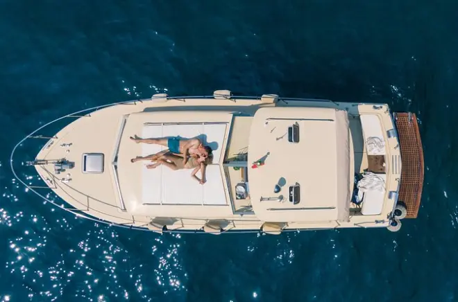 Private Bootstour Amalfi-Küste oder Capri ab Salerno