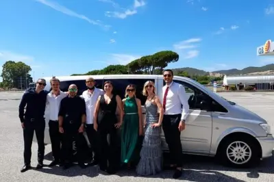 Trasferimento privato da Civitavecchia a Roma per 8 persone